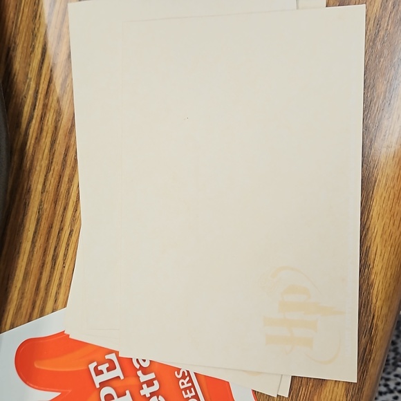 Harry Potter Stationary Box. - Picture 7 of 7